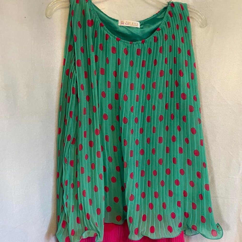 EUC Fashion Classic Green & Pink Polka Dot Pleated Accordion Blouse size Large